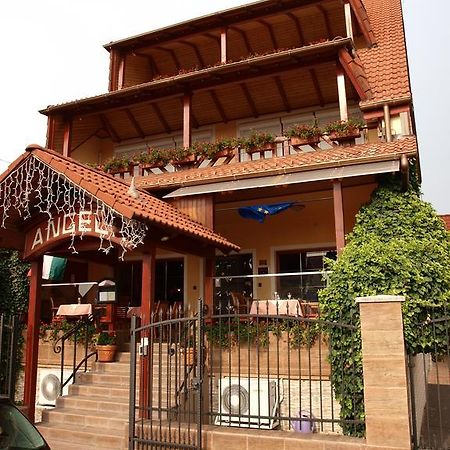 Bed and Breakfast Angela Panzio Berettyóújfalu Zewnętrze zdjęcie