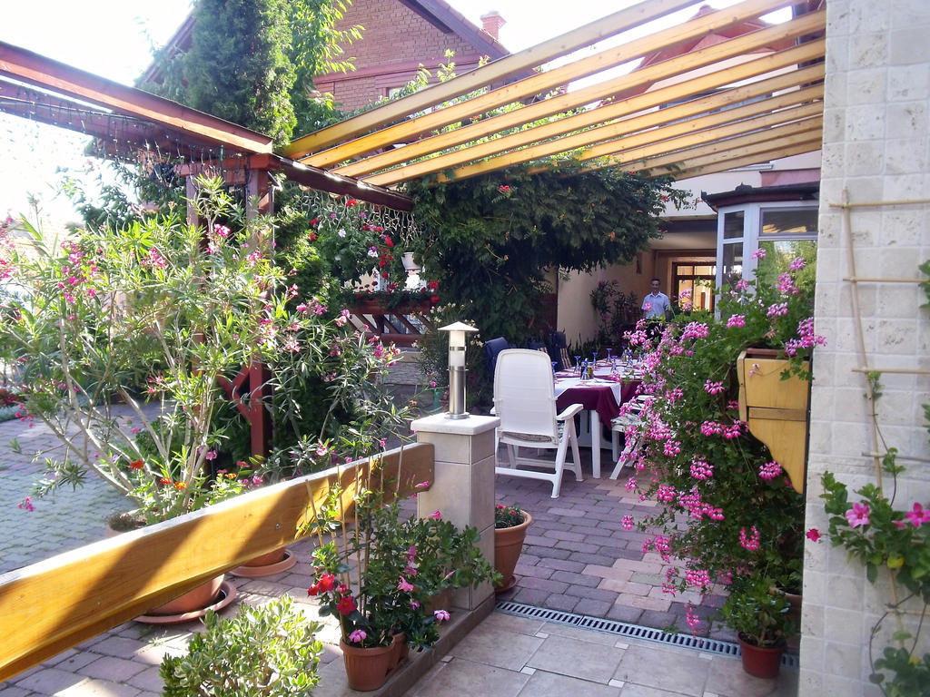 Bed and Breakfast Angela Panzio Berettyóújfalu Zewnętrze zdjęcie